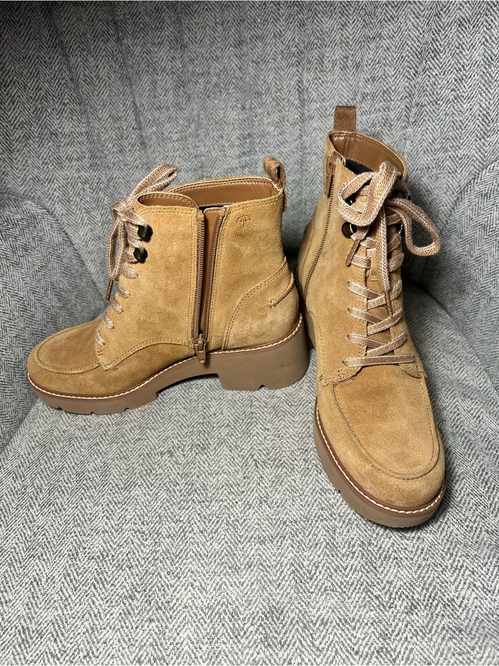 NATURALIZER Womens Brown 1" Platform Back Dara Almond Leather Hiking Boots 7.5M